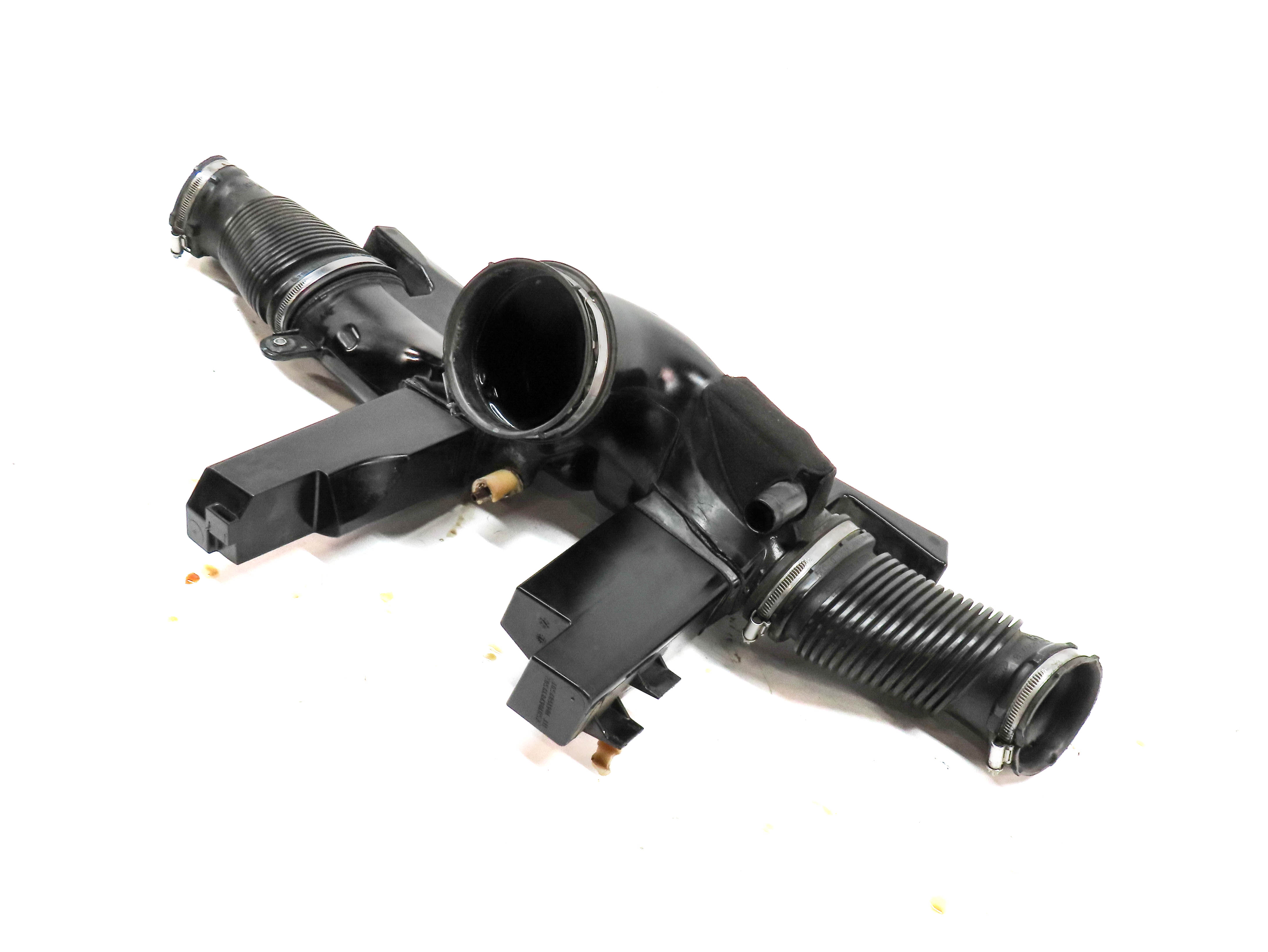 2012 RANGE ROVER (L322) 5.0L SUPER ENGINE AIR INTAKE RESONATOR DAMPER BOX TUBE — exact item pictured